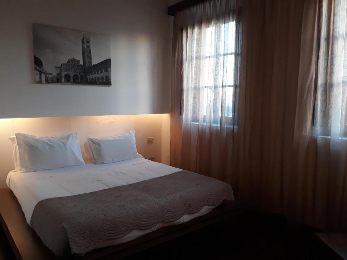 La Torre Wine Resort Montecarlo Exteriör bild